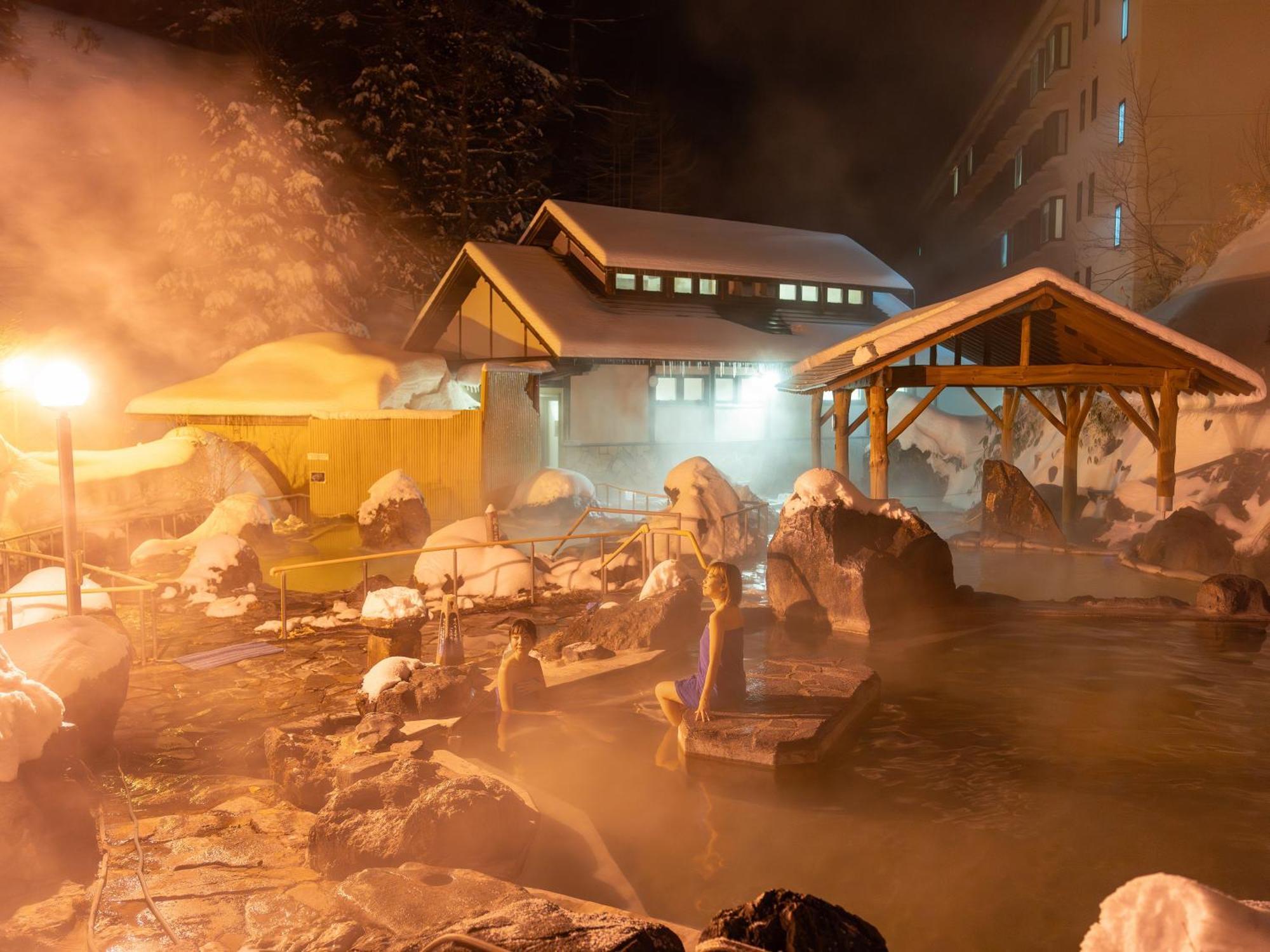 Manza Kogen Hotel Tsumagoi Exterior foto